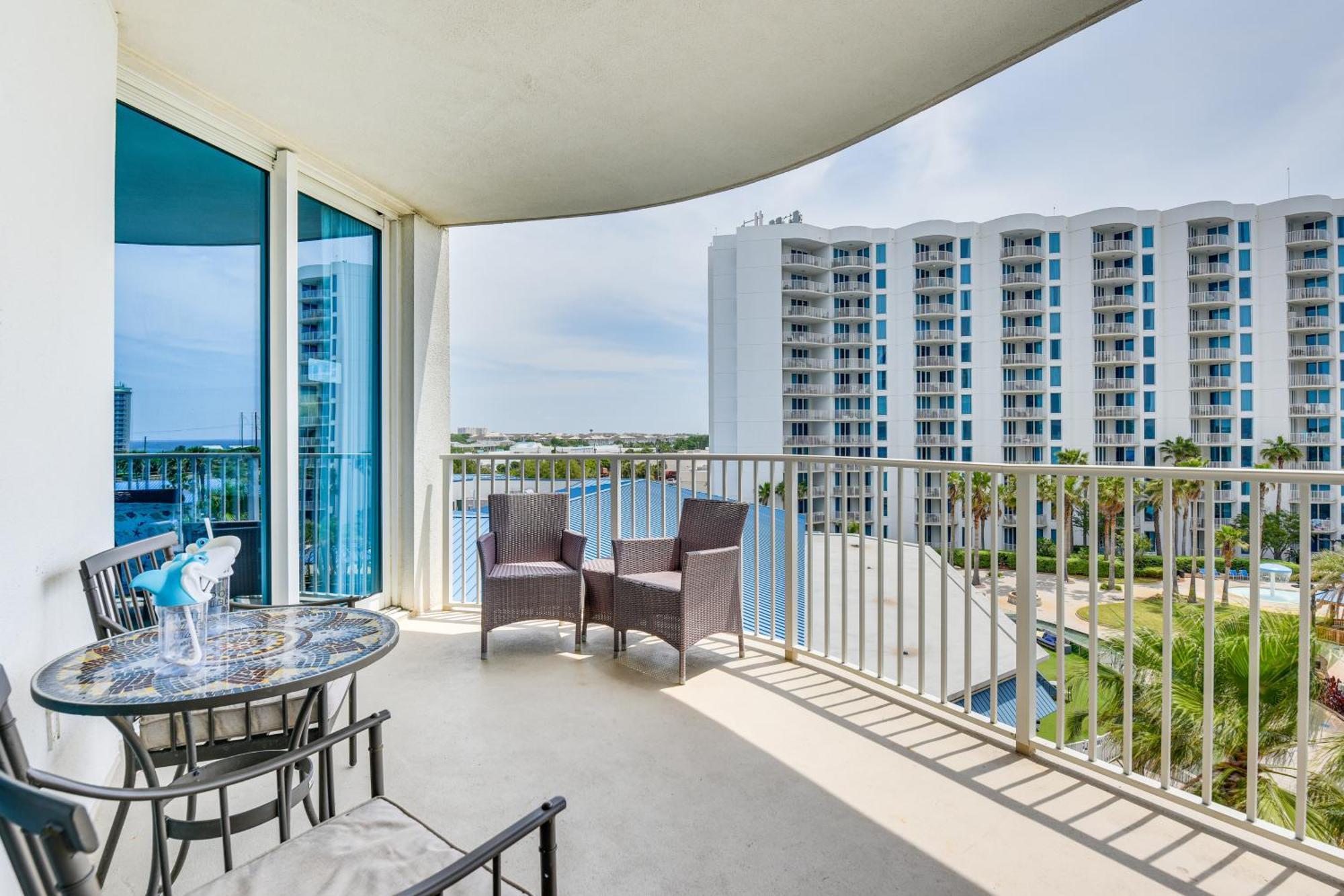 Walk To Beach Poolside Oasis In Palms Of Destin! Exterior photo